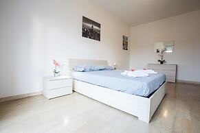 Bright Apartments Desenzano - La Quiete Lake View