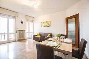 Bright Apartments Desenzano - La Quiete Lake View