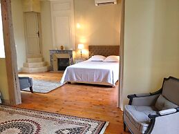 Chateau Ladausse