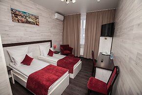 Fox Hotel