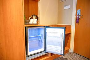 Premier Inn Abu Dhabi Airport (Business Park)