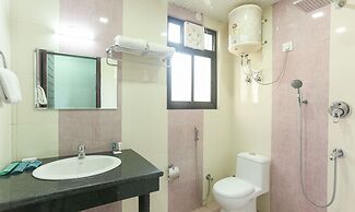 Treebo Roshan House With Valley View