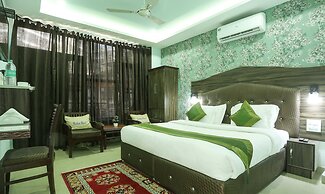 Treebo Roshan House With Valley View