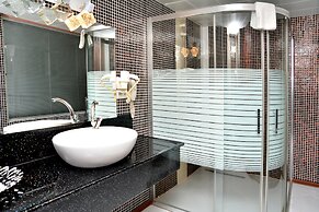 Business Grand Hotel