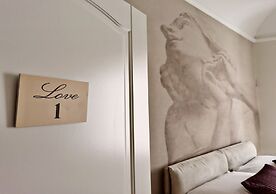 Artistic Charming House