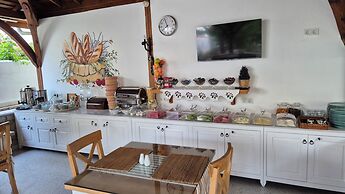 Ilkiz Beach Hotel