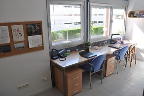 Residencia Universitaria Resa Tomás Alfaro Fournier - Centro Adscrito