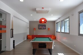 Residencia Universitaria Resa Tomás Alfaro Fournier - Centro Adscrito