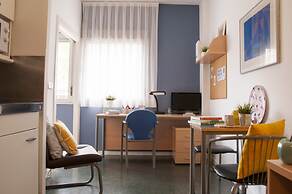 Residencia Universitaria Resa Tomás Alfaro Fournier - Centro Adscrito