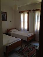 The White House Kalkan