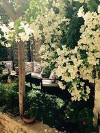 The White House Kalkan