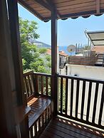 The White House Kalkan