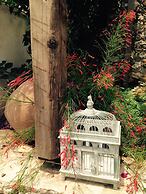 The White House Kalkan