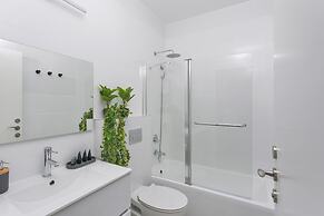 Mr. Allenby - By TLV2GO