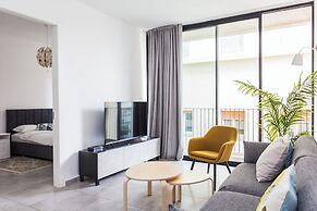 Mr. Allenby - By TLV2GO