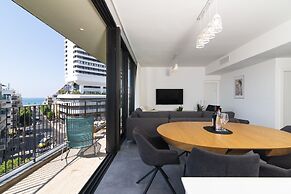 Mr. Allenby - By TLV2GO