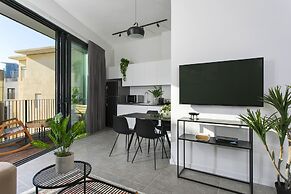 Mr. Allenby - By TLV2GO