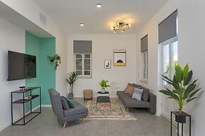 Mr. Allenby - By TLV2GO