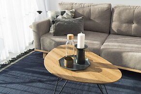 Mr. Allenby - By TLV2GO