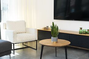 Mr. Allenby - By TLV2GO