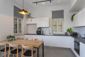 Mr. Allenby - By TLV2GO