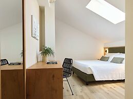 Hotel America