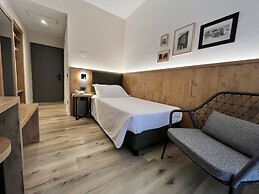 Hotel America