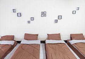 Starnong Café & Hostel