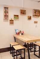 Starnong Café & Hostel