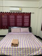 Starnong Café & Hostel