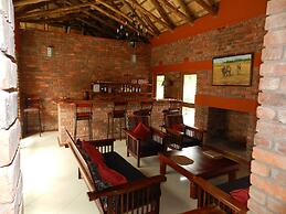 Kutandara Lodges