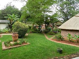Kutandara Lodges