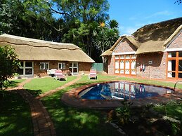 Kutandara Lodges