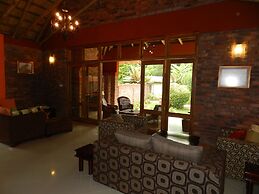 Kutandara Lodges
