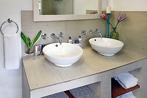 Petit & Grande Plaisir