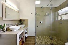 Petit & Grande Plaisir