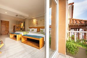 Townhouse Boutique Hotel