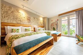 Townhouse Boutique Hotel