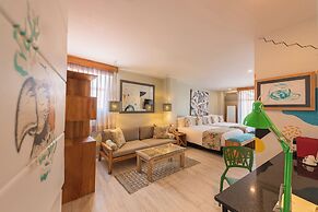 Townhouse Boutique Hotel