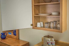 Inn Of The Lost Coast