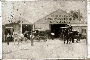 Cobb & Co Lodge