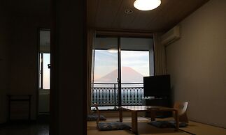 Shoji Mount Hotel