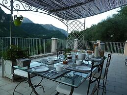 Le Mont D'olivine