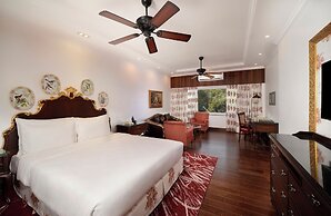 MAYFAIR Himalayan Spa Resort