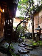 Guesthouse KINGYOYA - Hostel