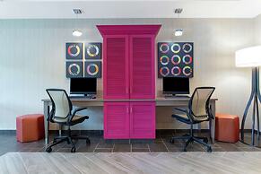 Home2 Suites by Hilton Smithfield, RI