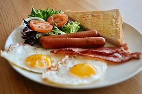 Blue Sky Residence Airport