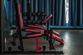 Blue Sky Residence Airport