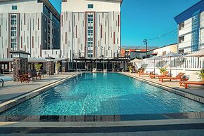 Blue Sky Residence Airport