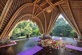 Pramana Watu Kurung Resort